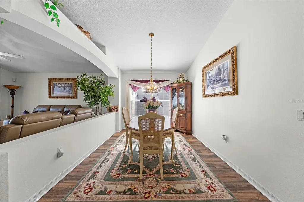 2513 Crown Ridge Circle Kissimmee FL 34744