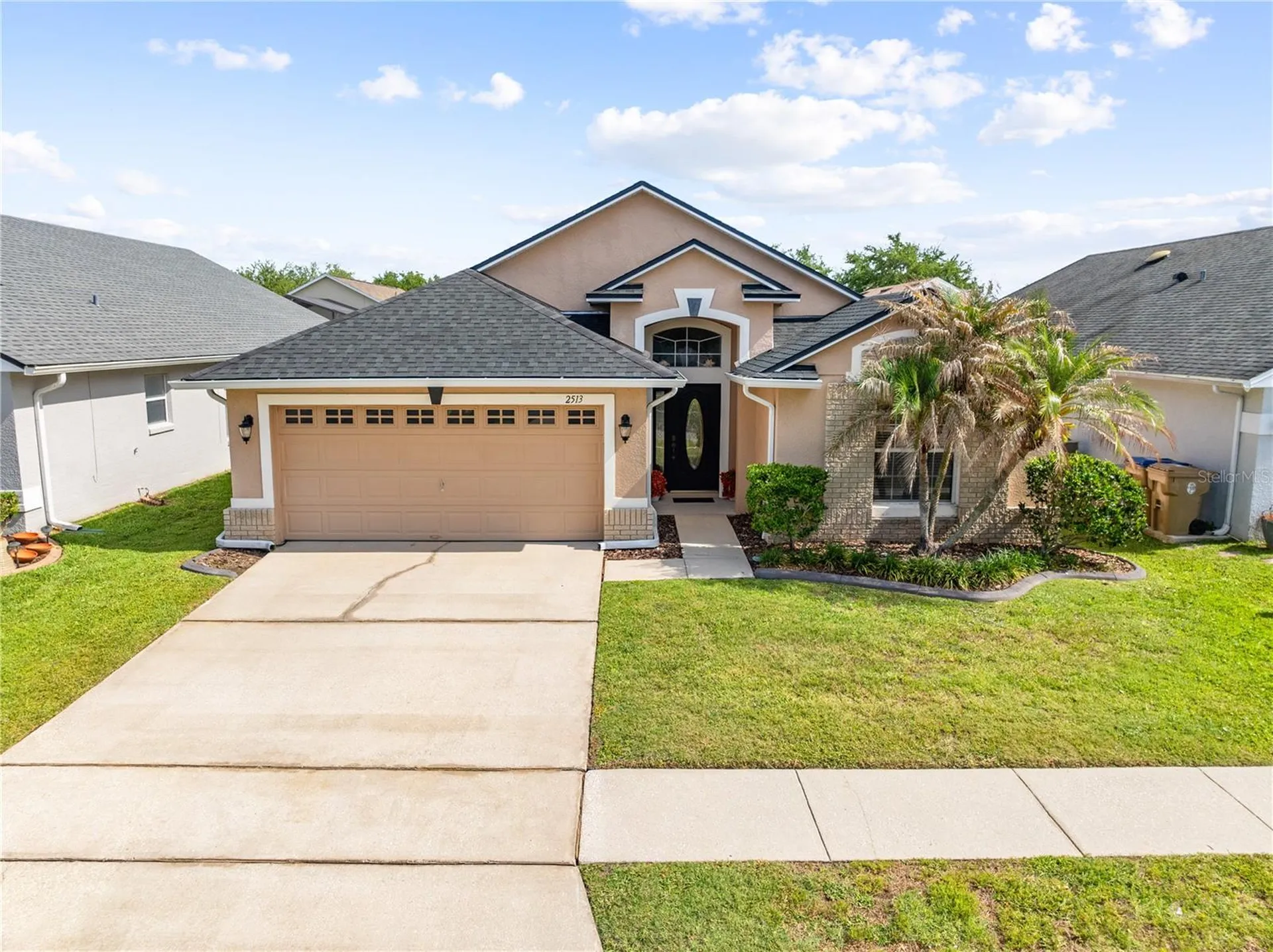 2513 Crown Ridge Circle Kissimmee FL 34744
