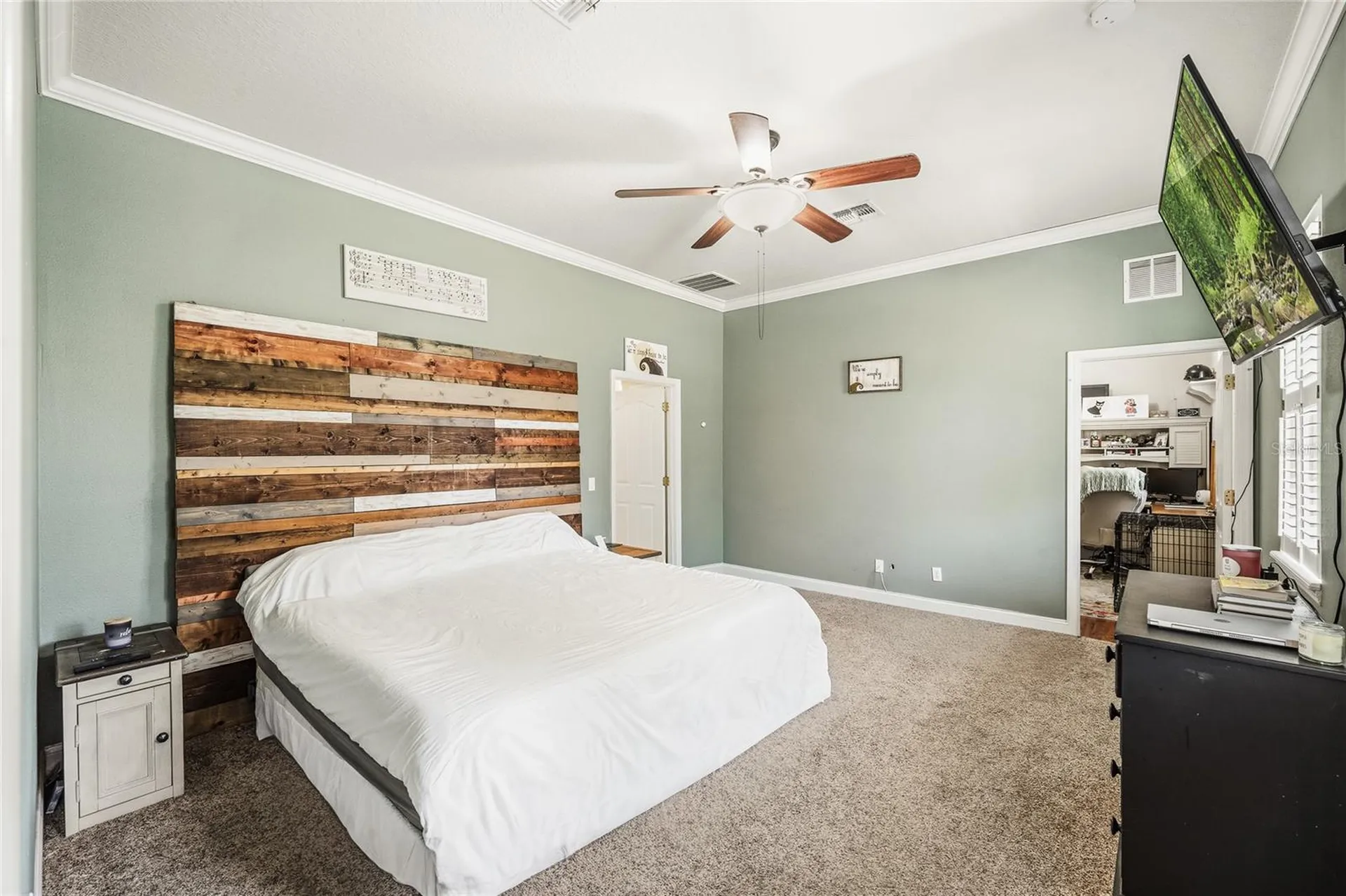19802 Peabody Street Orlando FL 32833