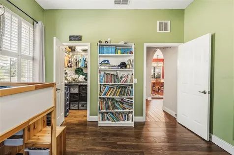 19802 Peabody Street Orlando FL 32833