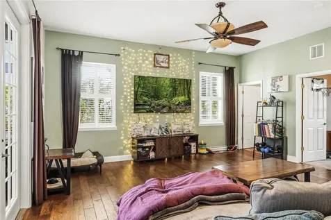19802 Peabody Street Orlando FL 32833