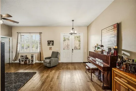 19802 Peabody Street Orlando FL 32833