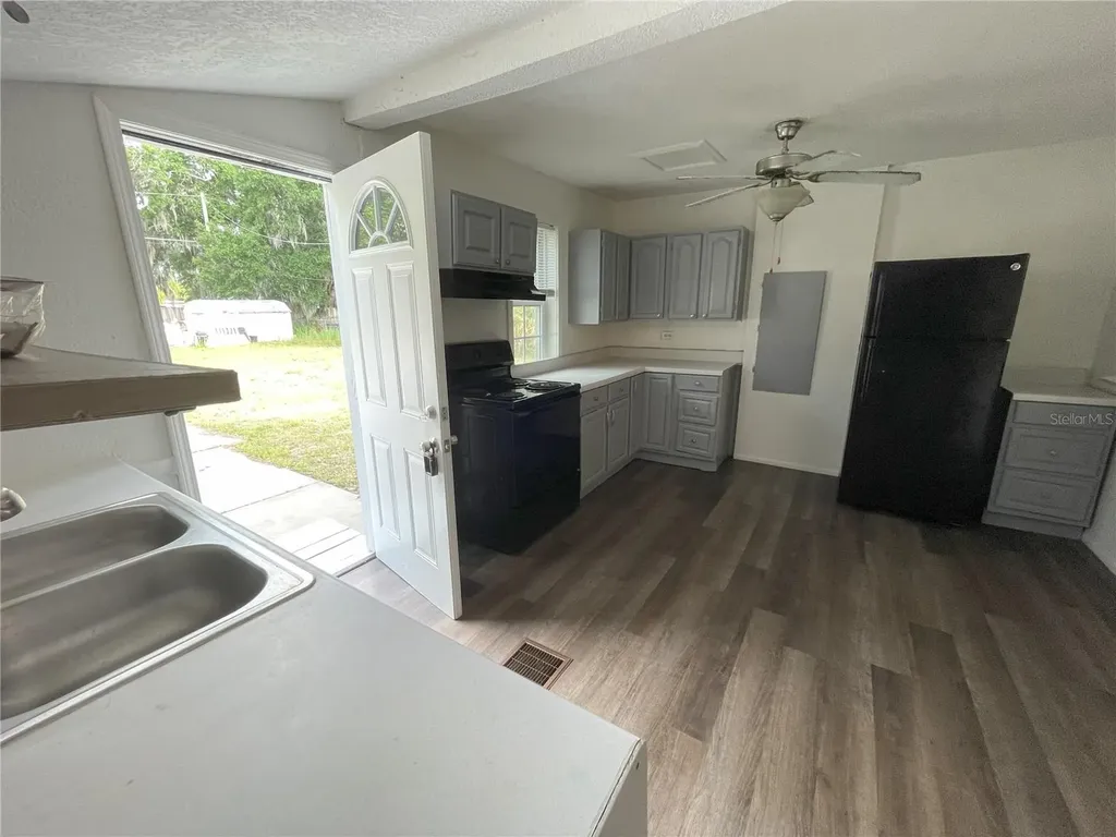 1022 Oregon Avenue St Cloud FL 34769