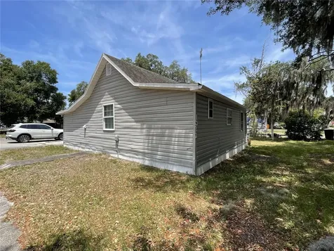 1022 Oregon Avenue St Cloud FL 34769