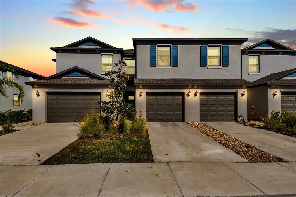 736 Royal Empress Drive Ruskin FL 33570