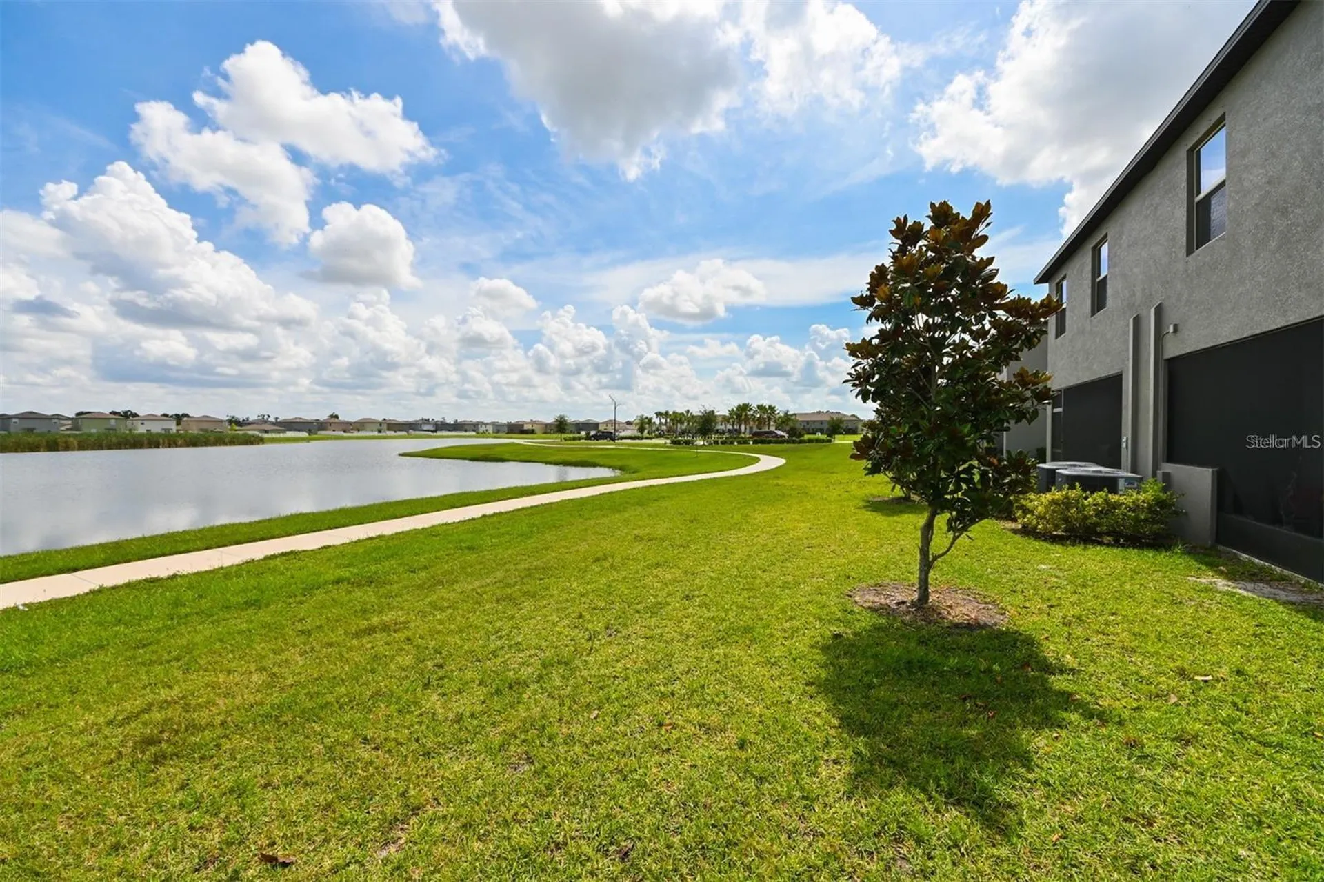 736 Royal Empress Drive Ruskin FL 33570