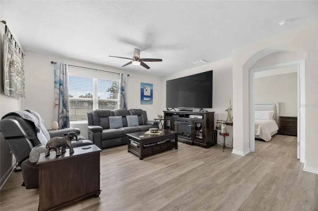 11813 Myrtle Rock Drive Riverview FL 33578