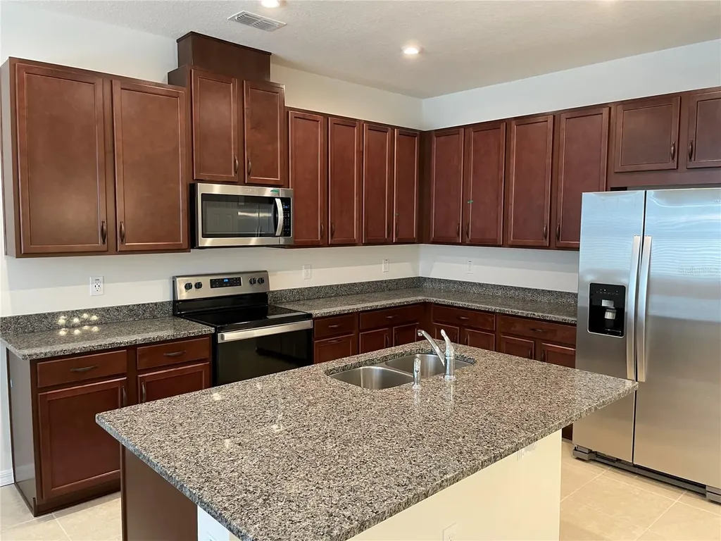 16347 Prairie School Drive Winter Garden FL 34787