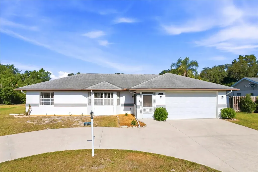 4201 Loquat Road Sebring FL 33875