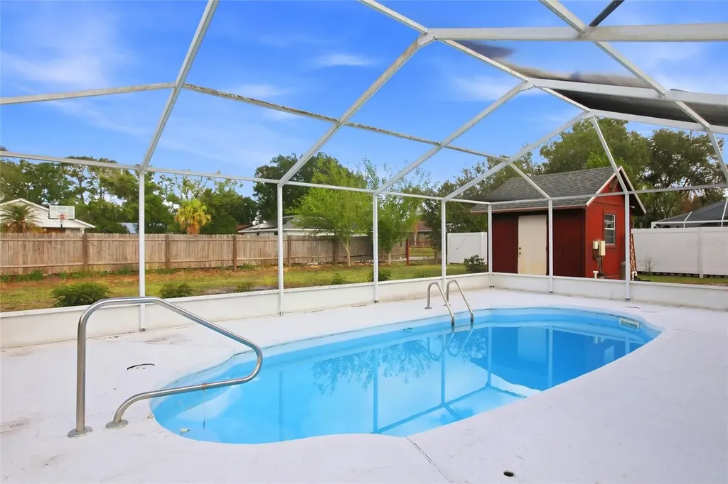 4201 Loquat Road Sebring FL 33875