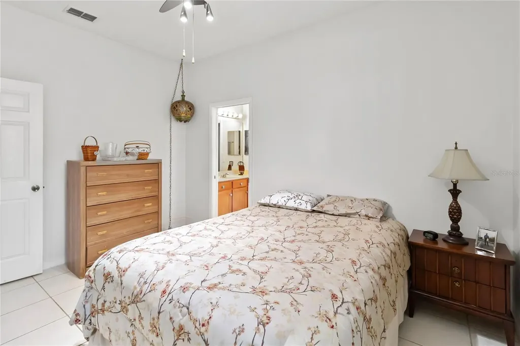 4047 Lillian Hall Lane Orlando FL 32812