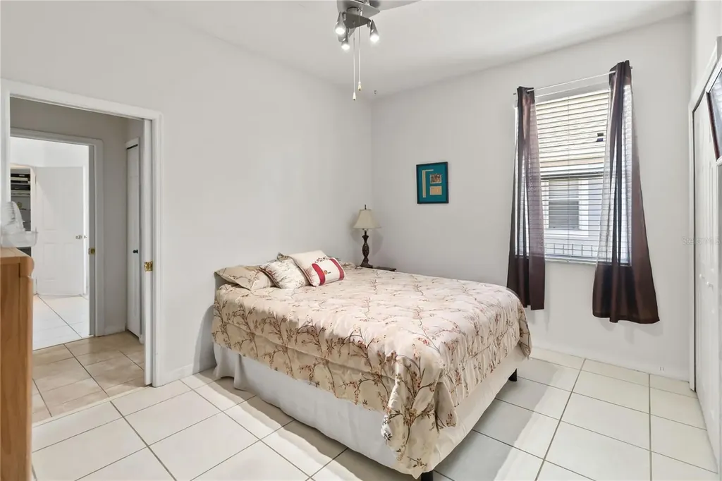 4047 Lillian Hall Lane Orlando FL 32812
