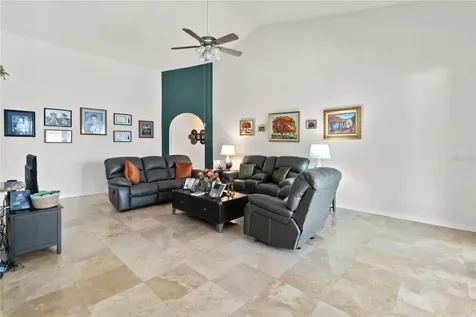 4047 Lillian Hall Lane Orlando FL 32812