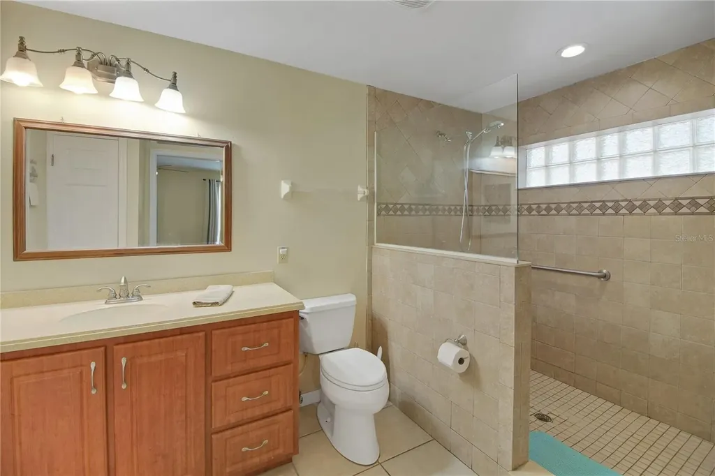 17373 SE 130th Avenue Weirsdale FL 32195