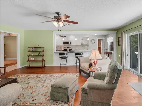 17373 SE 130th Avenue Weirsdale FL 32195