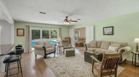 17373 SE 130th Avenue Weirsdale FL 32195