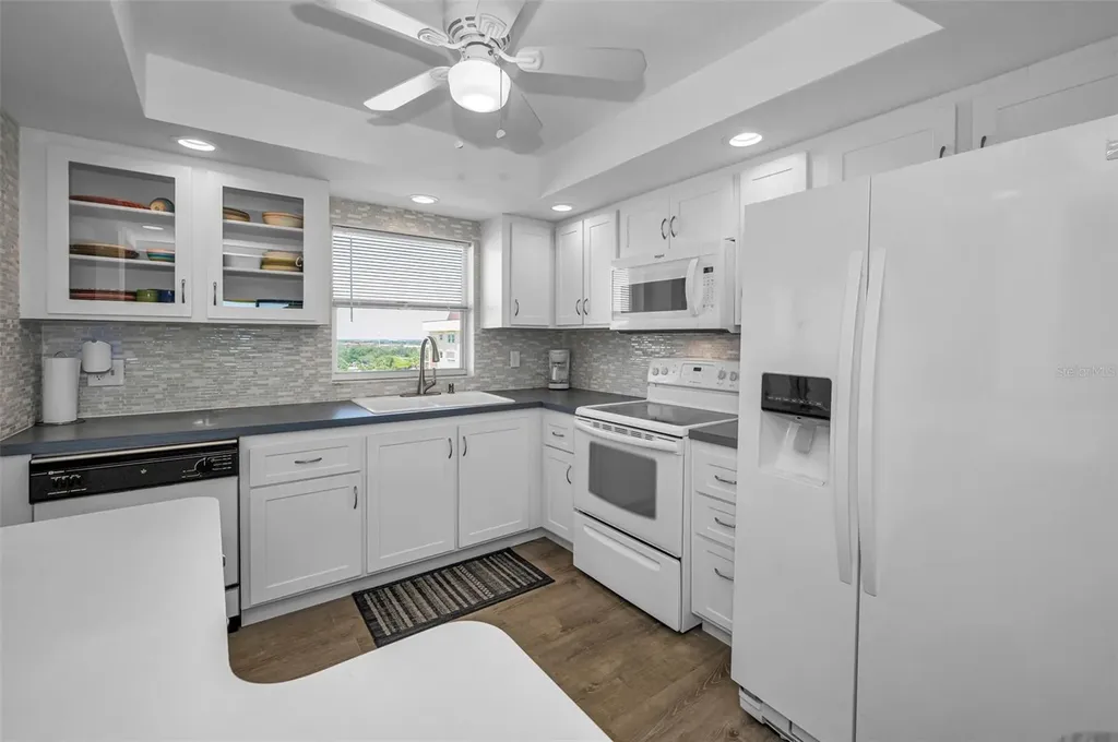 4525 Cove Circle St Petersburg FL 33708