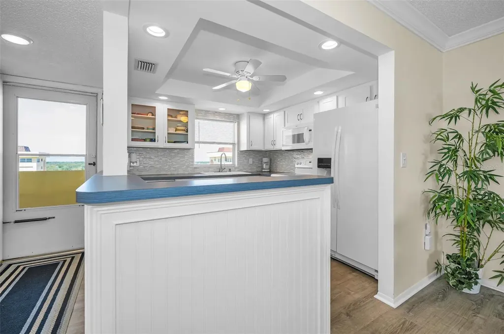 4525 Cove Circle St Petersburg FL 33708