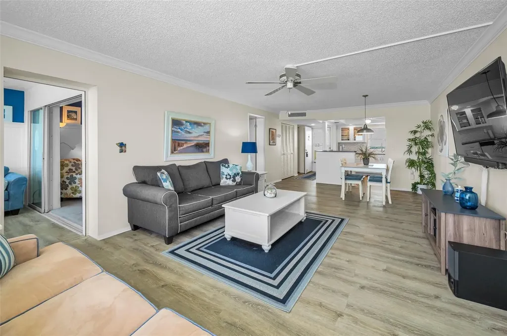 4525 Cove Circle St Petersburg FL 33708