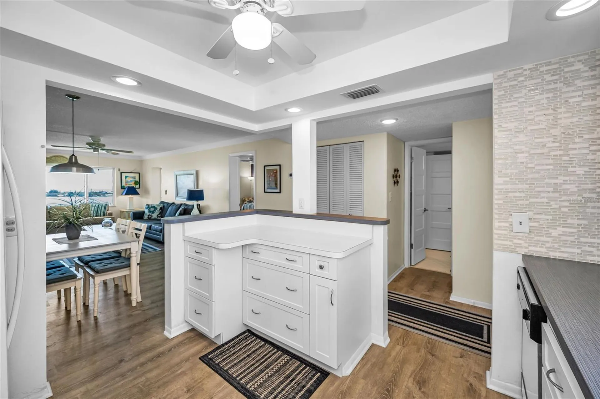 4525 Cove Circle St Petersburg FL 33708