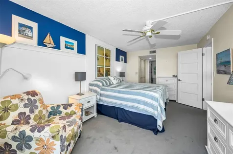 4525 Cove Circle St Petersburg FL 33708
