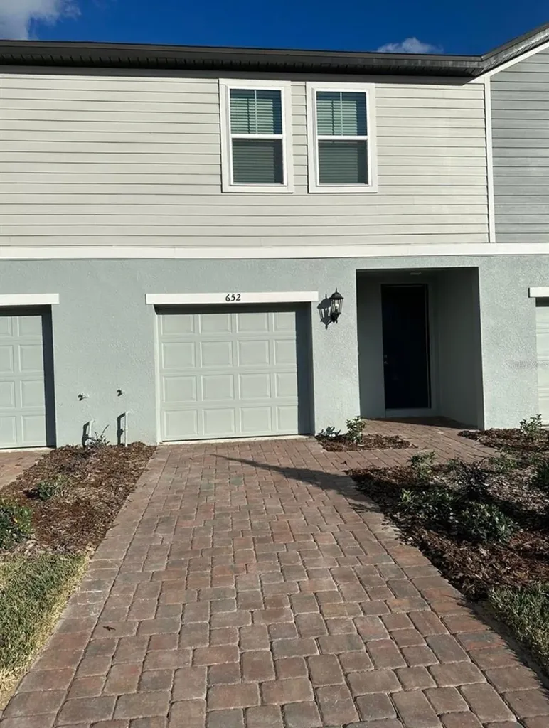652 Legacy Loop Davenport FL 33896