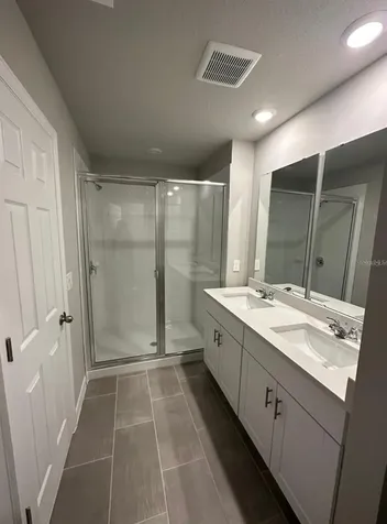 652 Legacy Loop Davenport FL 33896
