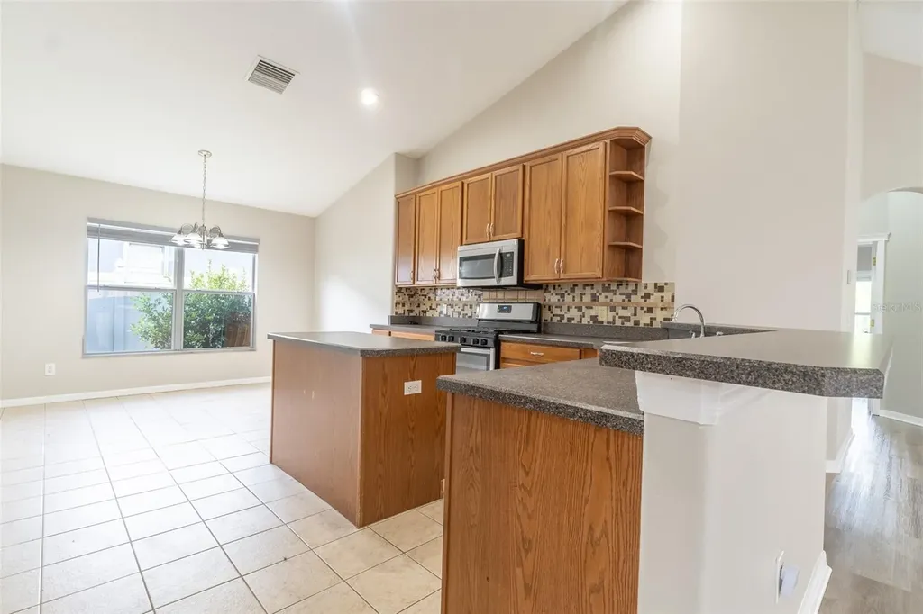 6806 Guilford Crest Drive Apollo Beach FL 33572