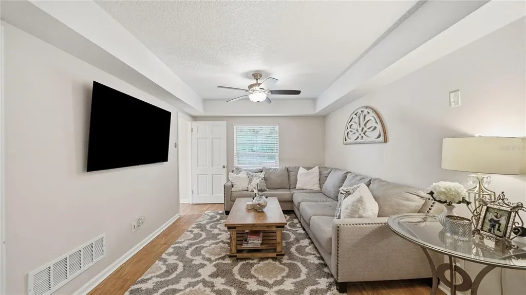 6171 Riviera Lane Jacksonville FL 32216
