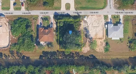 4707 14th Street SW Lehigh Acres FL 33973