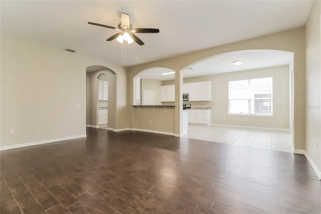 2114 The Oaks Boulevard Kissimmee FL 34746