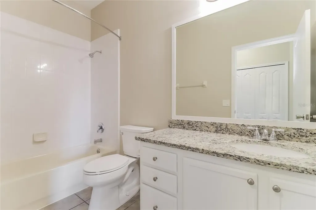 2114 The Oaks Boulevard Kissimmee FL 34746