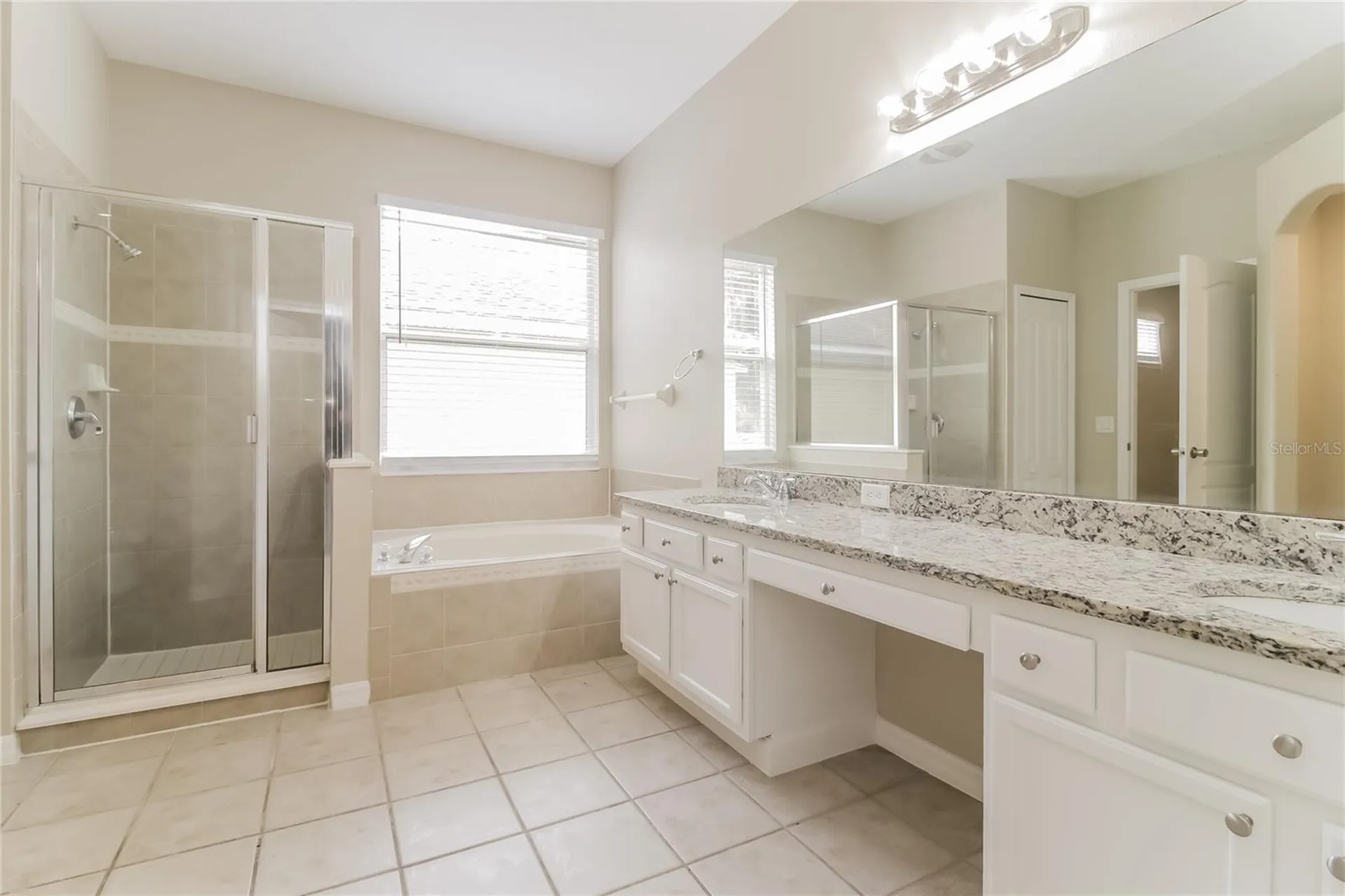 2114 The Oaks Boulevard Kissimmee FL 34746