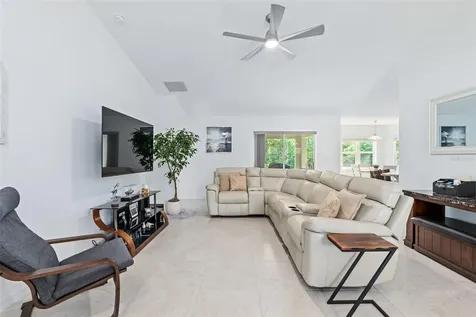 4 Westbury Place Palm Coast FL 32164