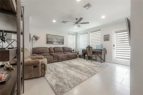 1162 25th Way N St Petersburg FL 33713