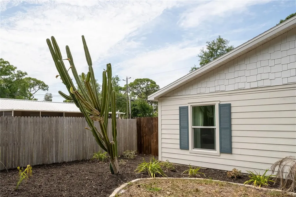 7979 48th Avenue N St Petersburg FL 33709