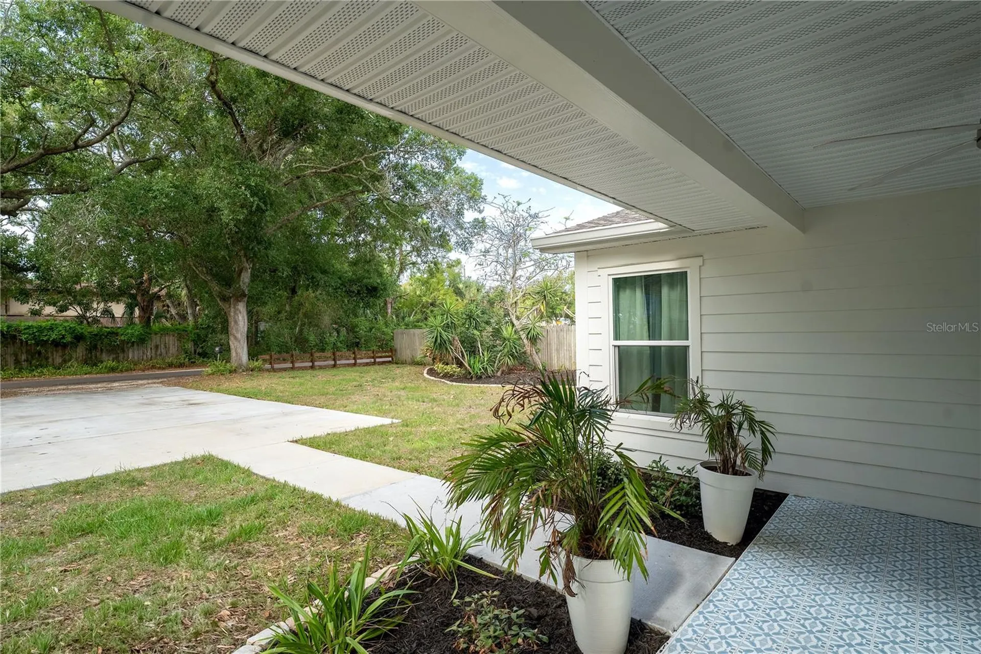 7979 48th Avenue N St Petersburg FL 33709