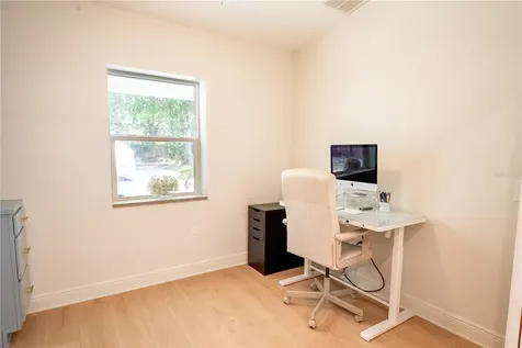 7979 48th Avenue N St Petersburg FL 33709