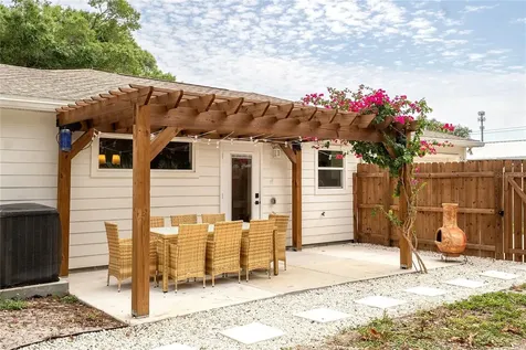 7979 48th Avenue N St Petersburg FL 33709