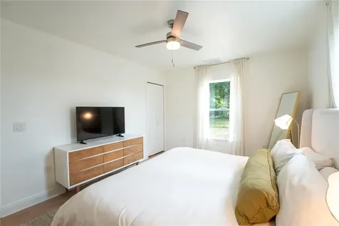 7979 48th Avenue N St Petersburg FL 33709