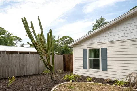 7979 48th Avenue N St Petersburg FL 33709