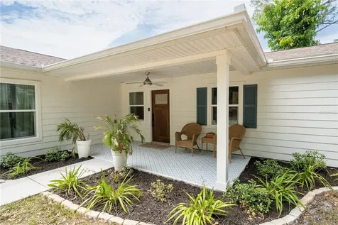 7979 48th Avenue N St Petersburg FL 33709