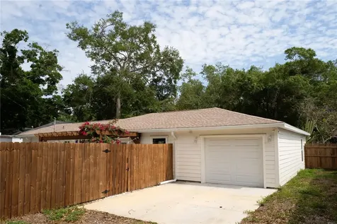 7979 48th Avenue N St Petersburg FL 33709