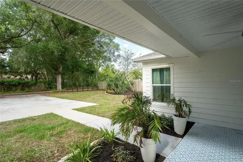 7979 48th Avenue N St Petersburg FL 33709