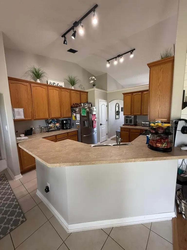 41430 Roger Giles Road Umatilla FL 32784