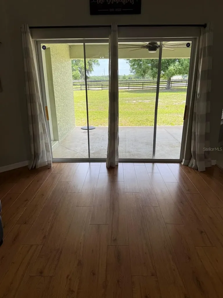 41430 Roger Giles Road Umatilla FL 32784