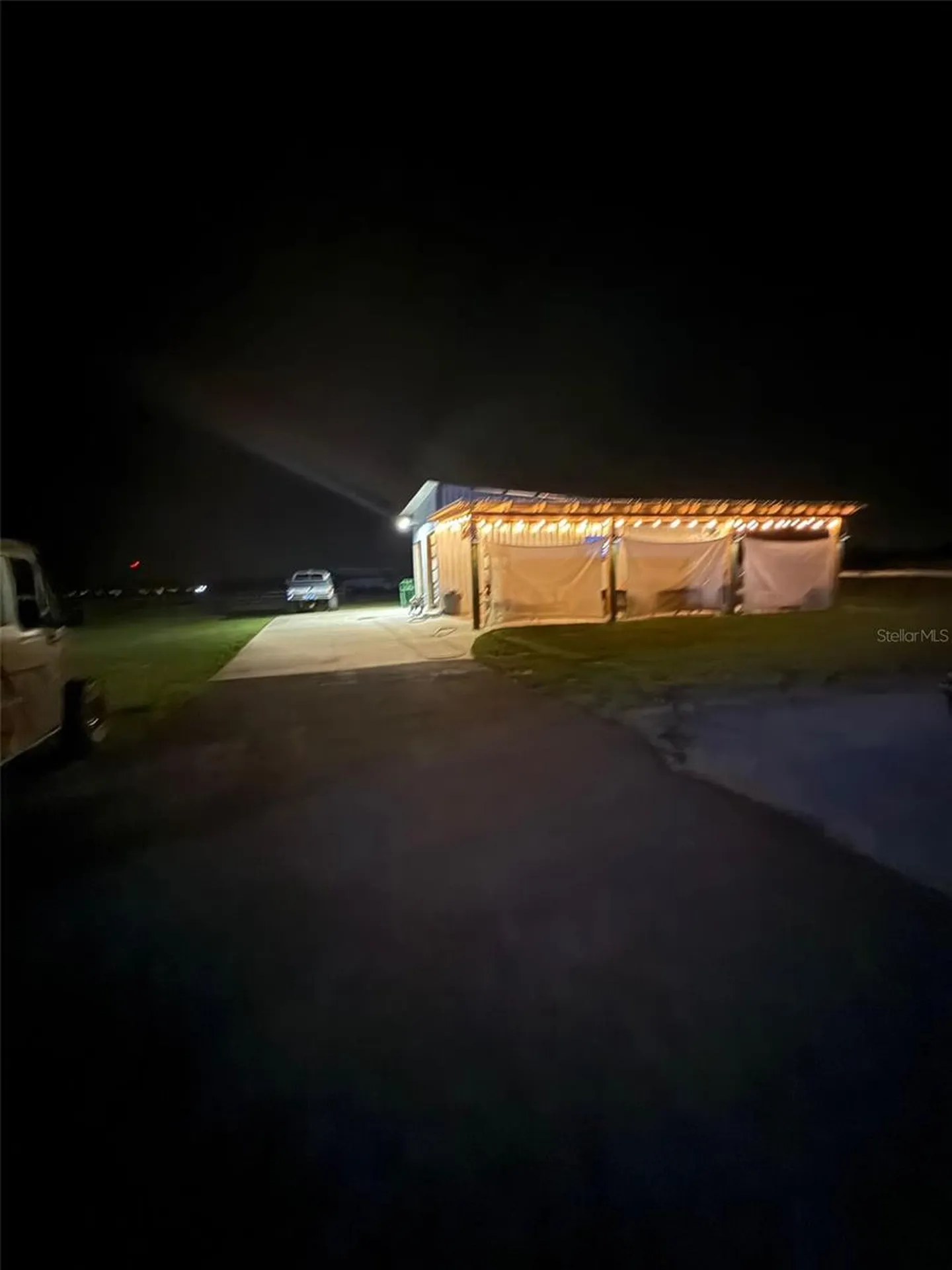 41430 Roger Giles Road Umatilla FL 32784