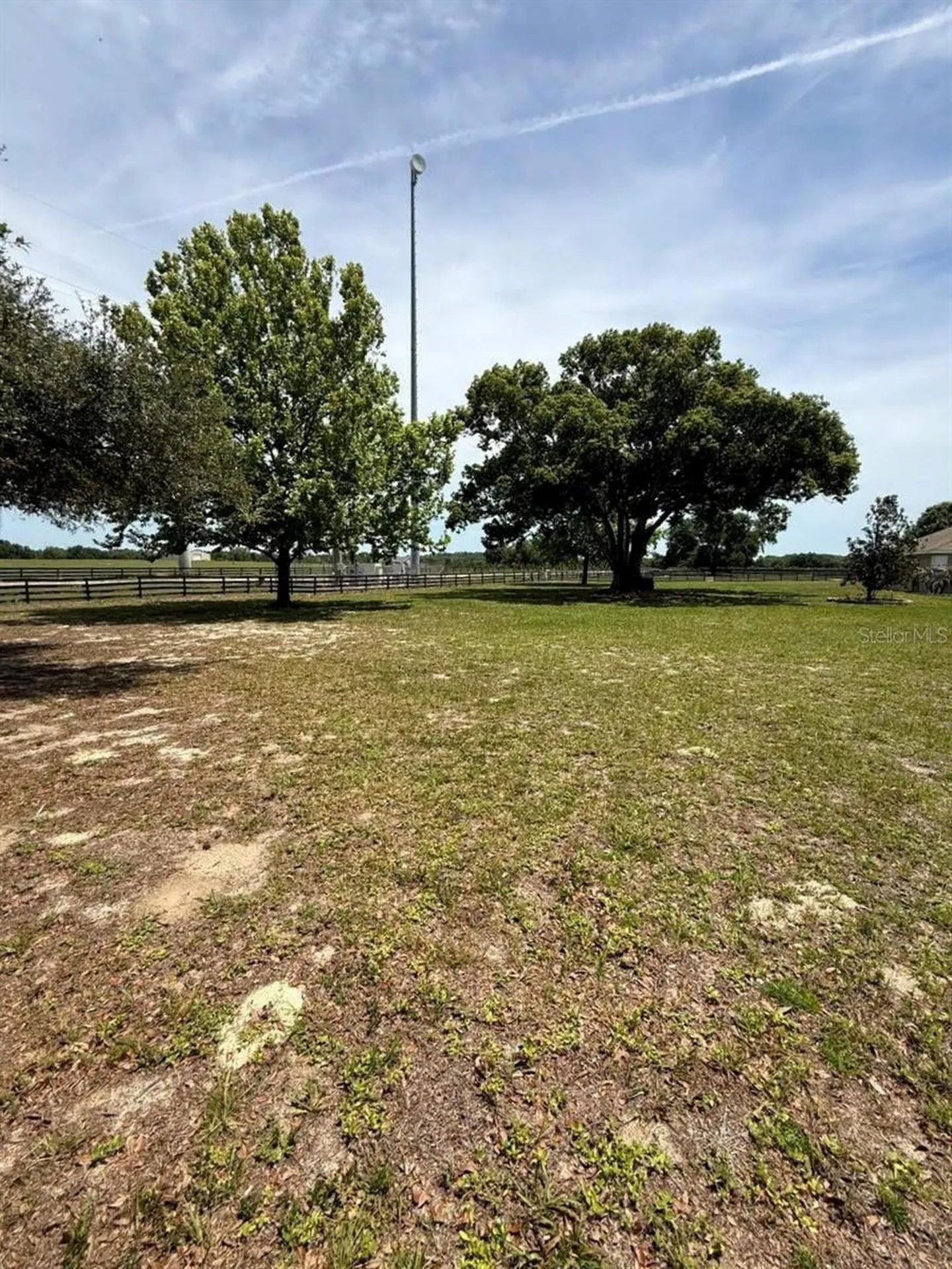 41430 Roger Giles Road Umatilla FL 32784