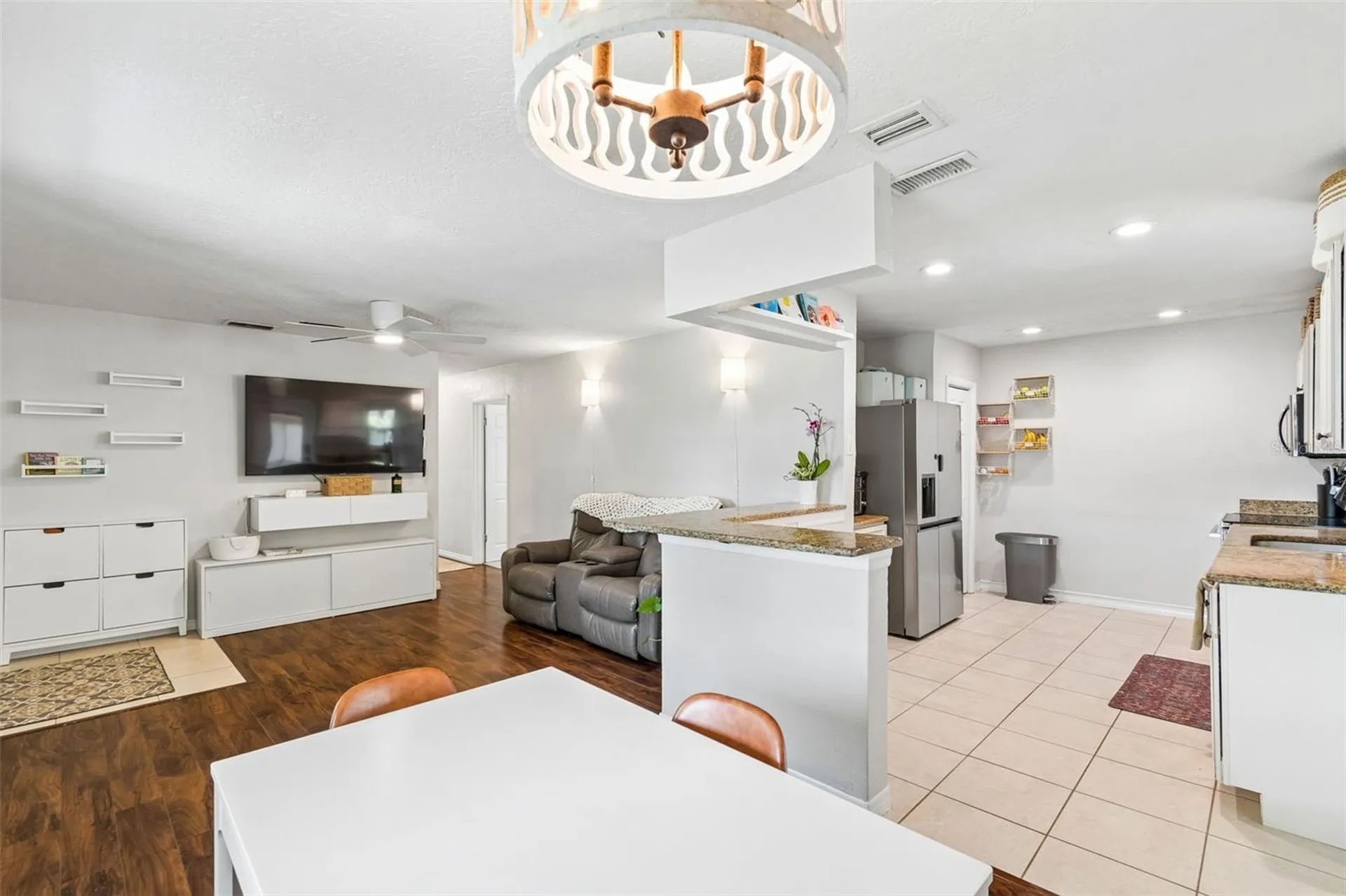 3912 W Leila Avenue Tampa FL 33616