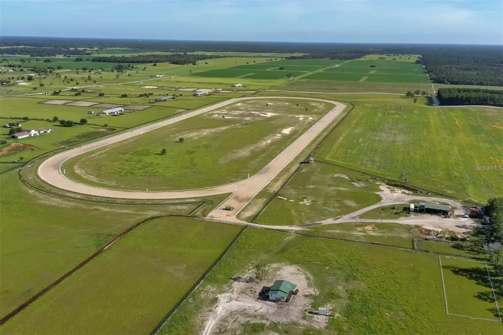 2351 NE 120 Avenue Williston FL 32696
